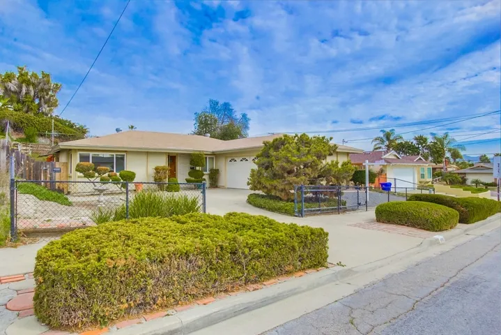 4060 Altura Drive, Oceanside, California 92056