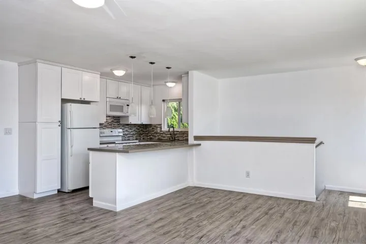 10466 Caminito Sulmona, San Diego, California 92129