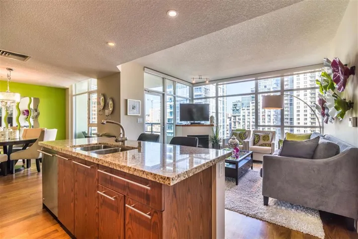 1205 Pacific Highway 1204, San Diego, California 92101