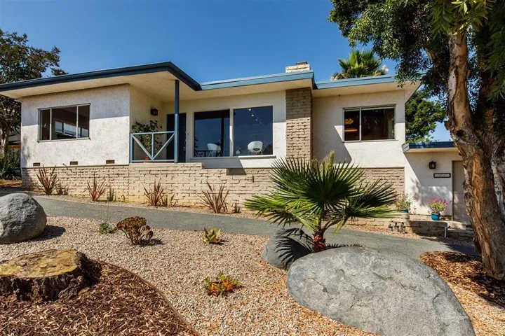 1001 Ontario St, Escondido, California 92025
