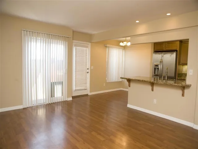 5252 Balboa Arms Dr 156, San Diego, California 92117