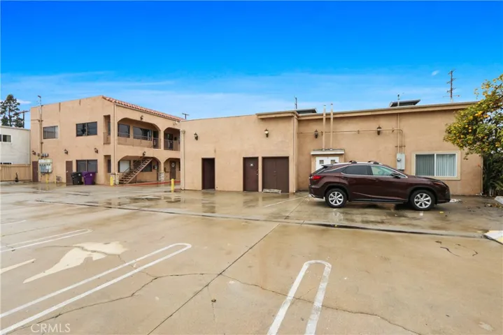 3674 Santa Fe Avenue, Long Beach, California 90810