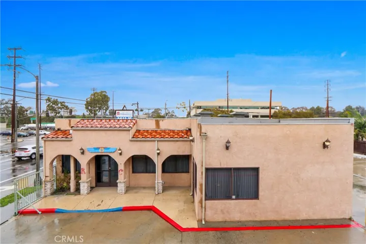 3674 Santa Fe Avenue, Long Beach, California 90810
