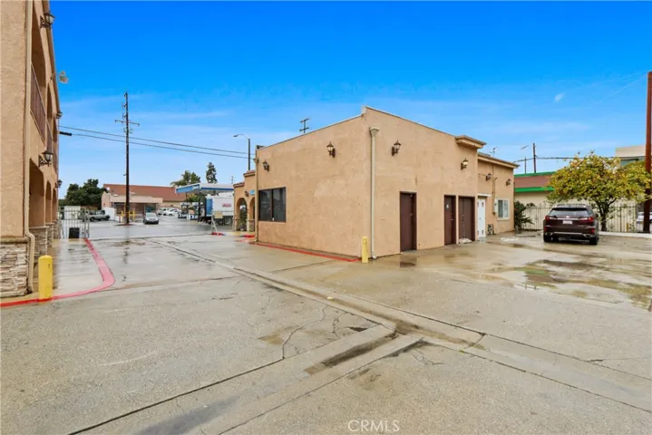 3674 Santa Fe Avenue, Long Beach, California 90810