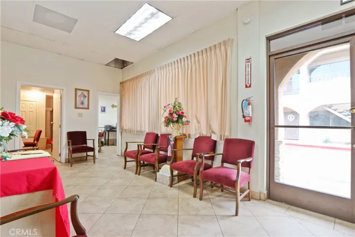 3674 Santa Fe Avenue, Long Beach, California 90810