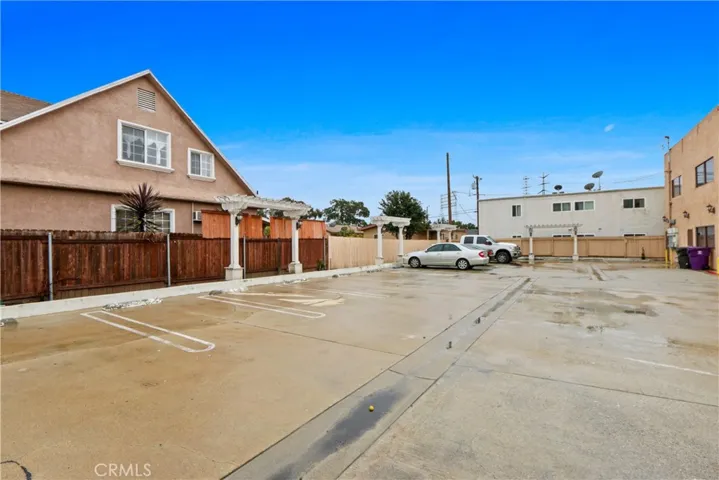 3674 Santa Fe Avenue, Long Beach, California 90810
