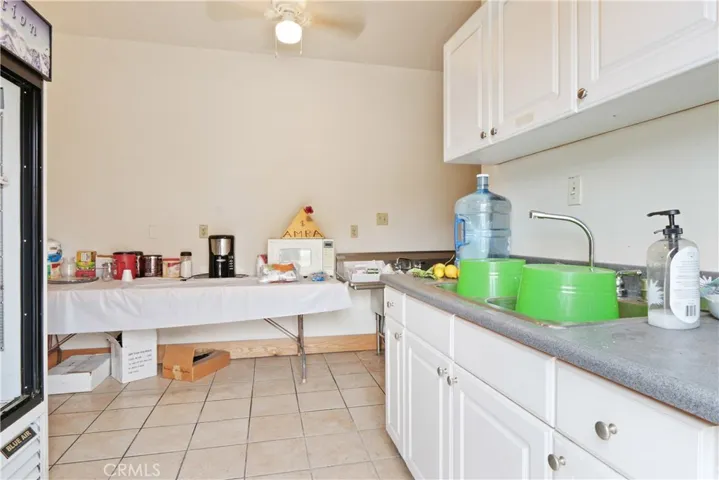 3674 Santa Fe Avenue, Long Beach, California 90810