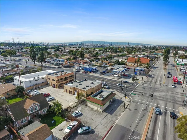 3674 Santa Fe Avenue, Long Beach, California 90810