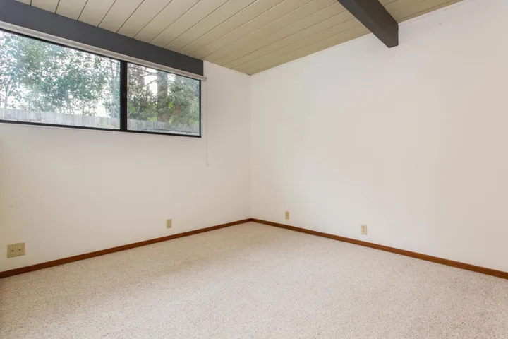 1530 Stoddard Ave  HsHProd-26