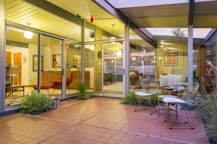 1530 Stoddard Ave  HsHProd-49