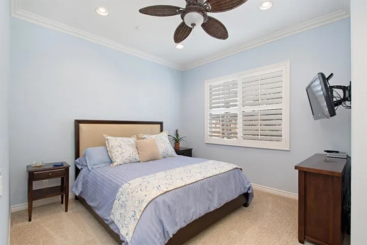 648 Lynwood Dr, Encinitas, California 92024