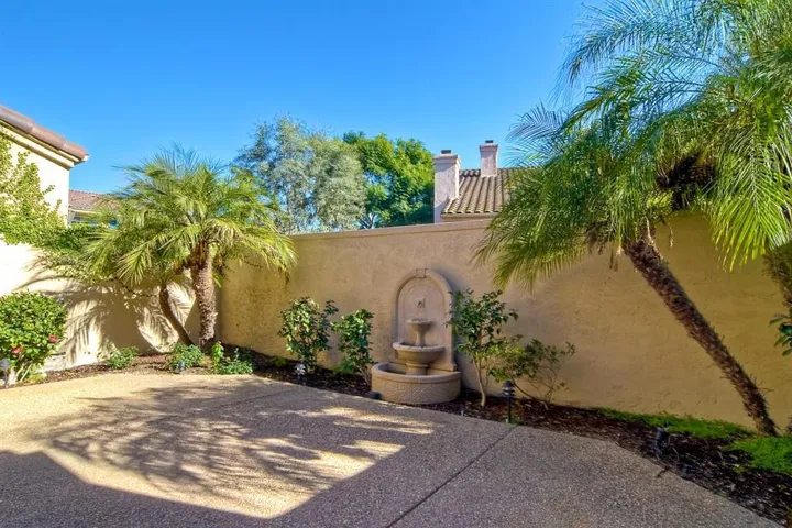 3707 Calle Cortejo, Rancho Santa Fe, California 92091