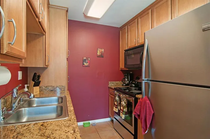 3454 Castle Glen Drive 105, San Diego, California 92123