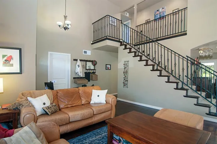1745 Village Run North, Encinitas, California 92024