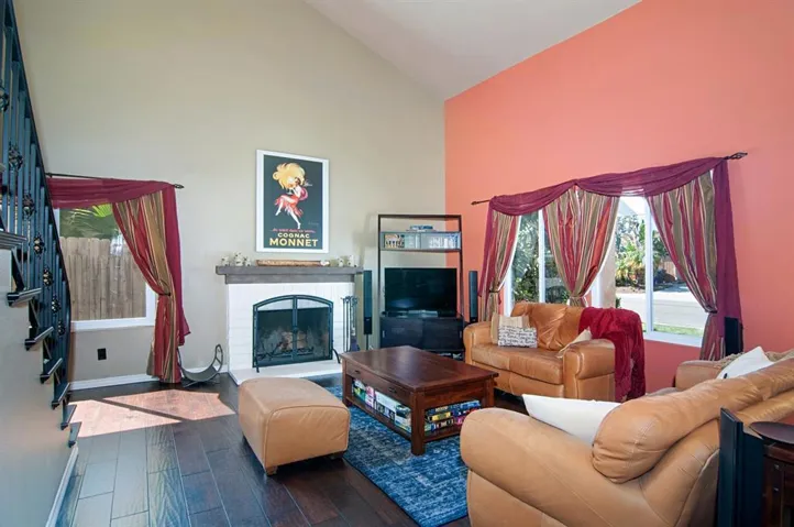 1745 Village Run North, Encinitas, California 92024