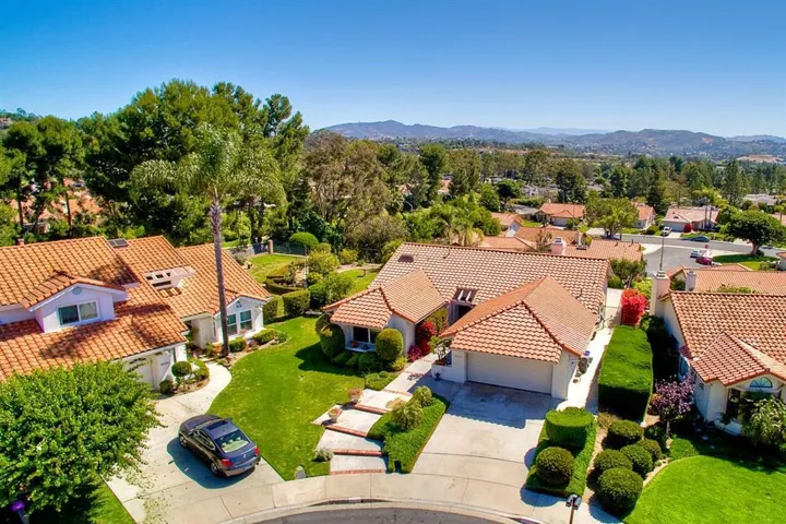 2028 Sonora Court, Vista, California 92081
