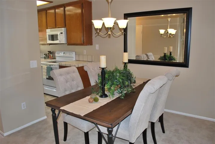 1994 Springdale Lane, Encinitas, California 92024