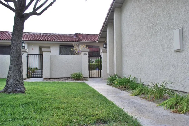 1994 Springdale Lane, Encinitas, California 92024