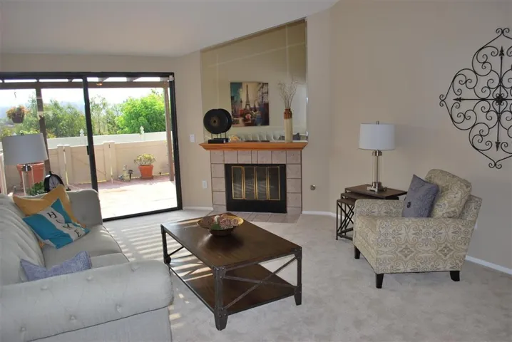 1994 Springdale Lane, Encinitas, California 92024