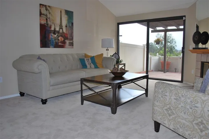 1994 Springdale Lane, Encinitas, California 92024