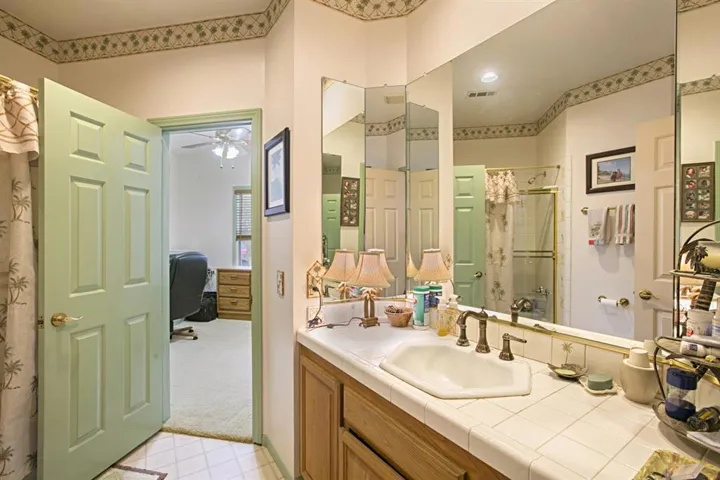 1450 Ridgeway, Oceanside, California 92054