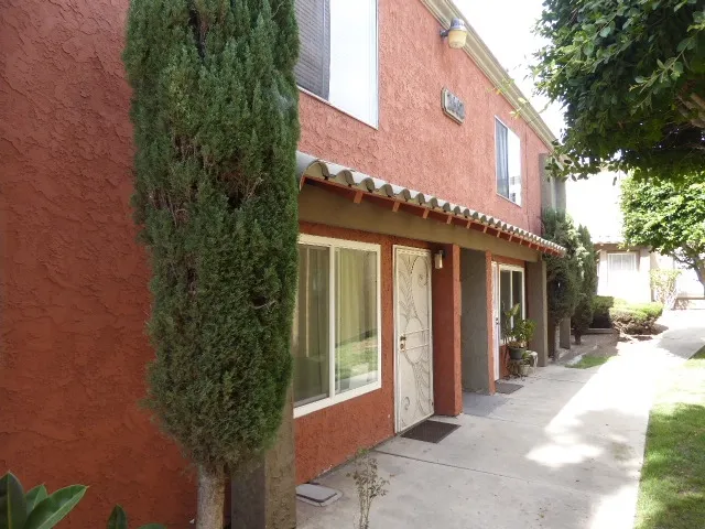 1661 Pentecost Way Unit 4, San Diego, California 92105