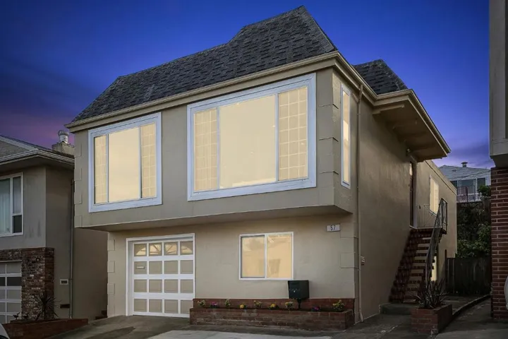 57 Pacifico Avenue, Daly City, California 94015
