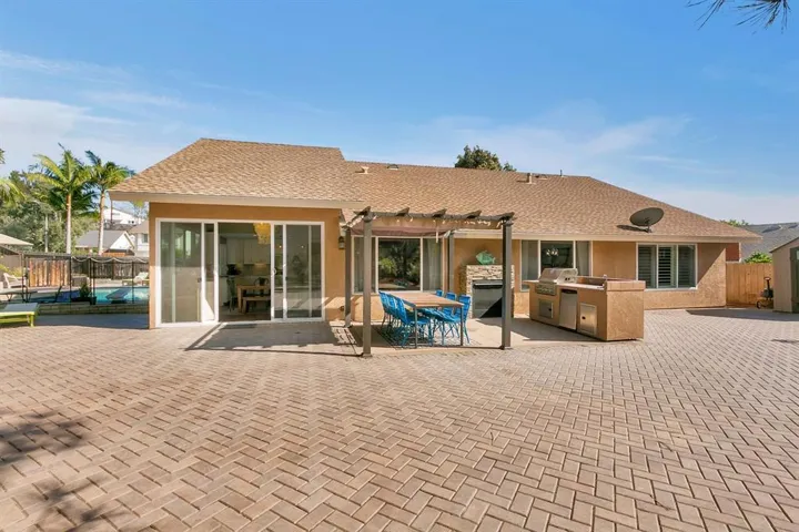 368 Oakbranch Dr., Encinitas, California 92024