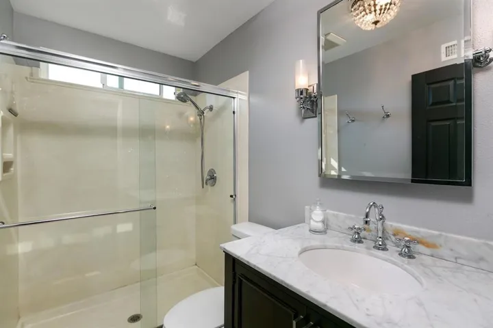 368 Oakbranch Dr., Encinitas, California 92024