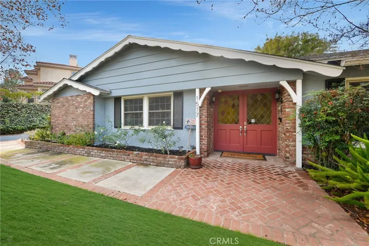 1517 Longview Drive, Fullerton, California 92831