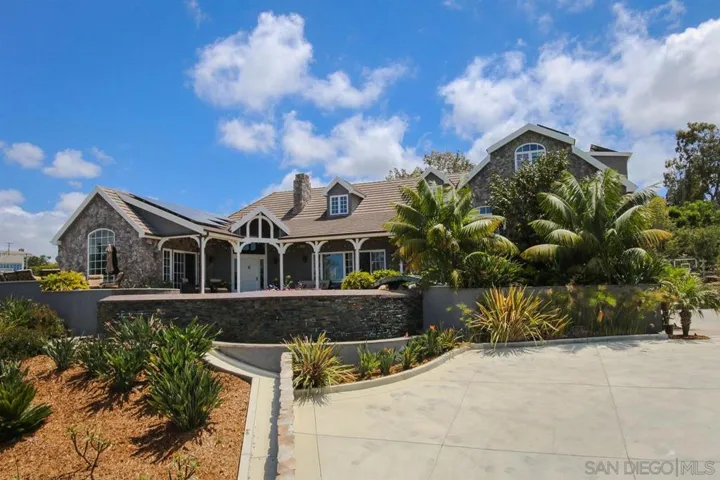 3537 Dove Hollow Rd, Encinitas, California 92024