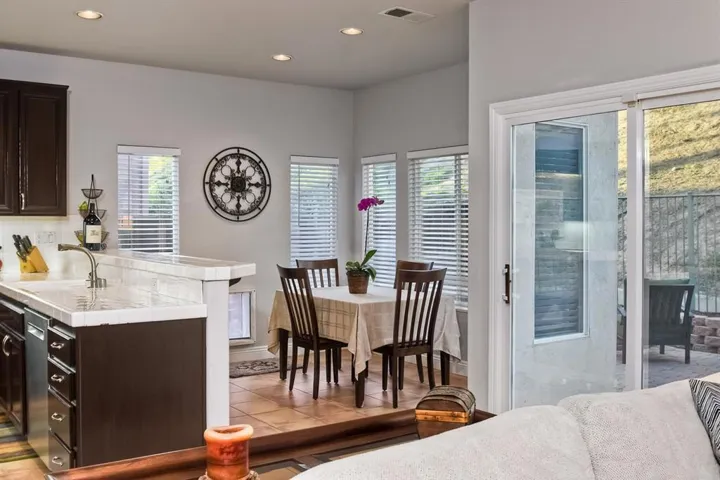 2150 Island Shore Way, San Marcos, California 92078