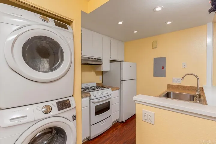 875 W San Ysidro 12, San Ysidro, California 92173