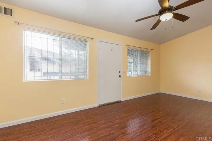 875 W San Ysidro 12, San Ysidro, California 92173