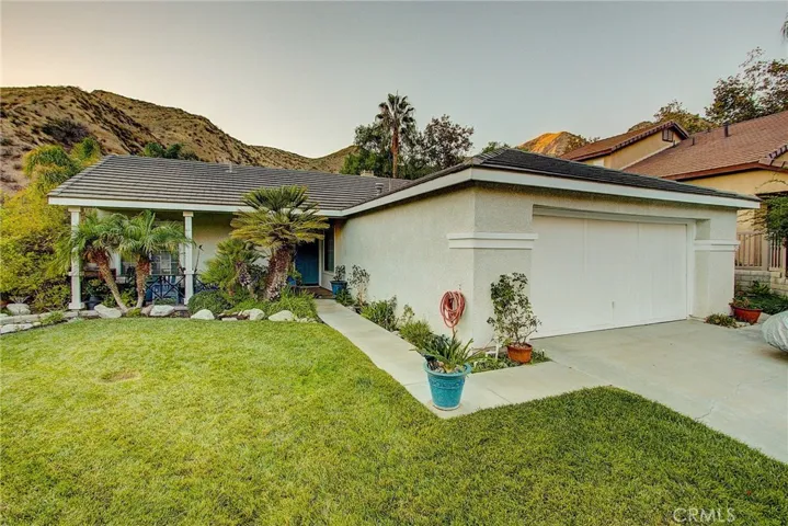 30511 Jasmine Valley Drive, Canyon Country, California 91387