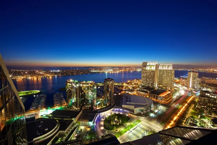 100 Harbor Dr 4102, San Diego, California 92101