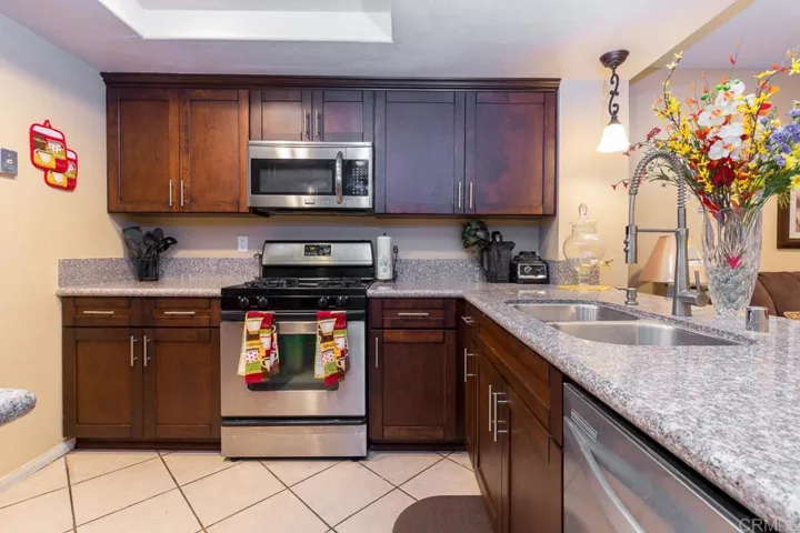 1725 Manzana Way, San Diego, California 92139