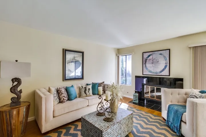 544 Via De La Valle F, Solana Beach, California 92075