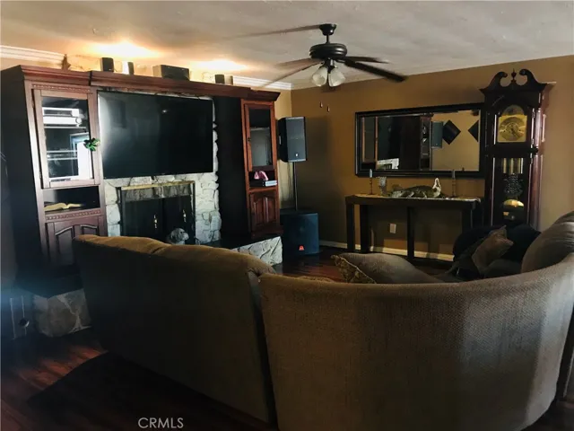 1605 N Paulsen Avenue, Compton, California 90222