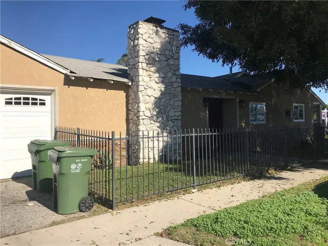 1605 N Paulsen Avenue, Compton, California 90222