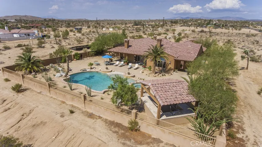 3377 Yucca Mesa Road, Yucca Valley, California 92284