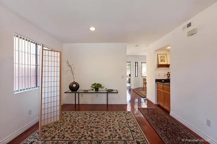 922 Marguerite Lane, Carlsbad, California 92011