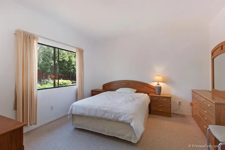 922 Marguerite Lane, Carlsbad, California 92011