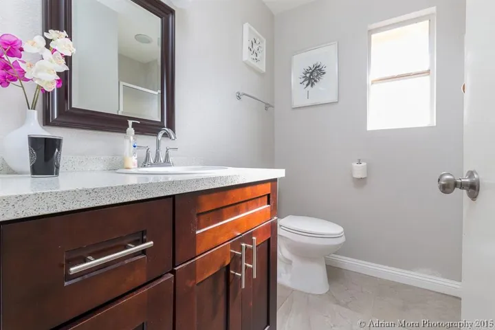 6937 Pembridge Lane, San Diego, California 92139