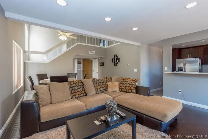 6937 Pembridge Lane, San Diego, California 92139