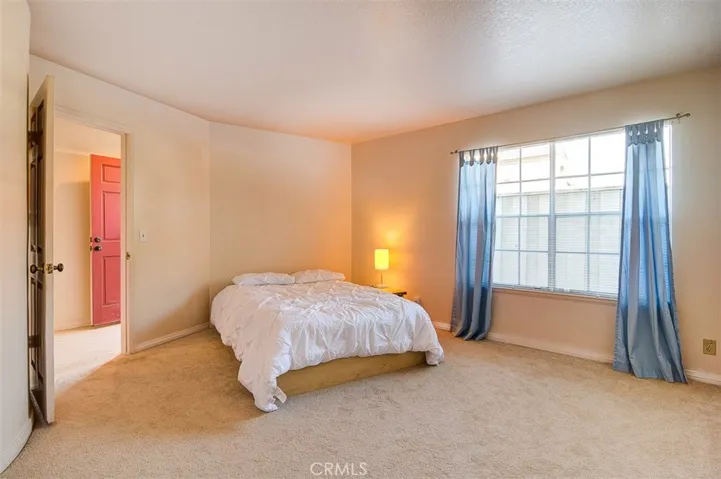 2277 Pacific Avenue A105, Costa Mesa, California 92627