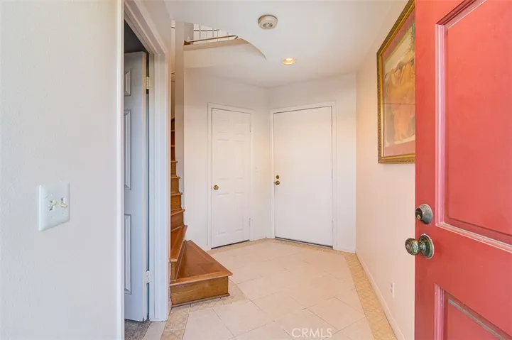 2277 Pacific Avenue A105, Costa Mesa, California 92627