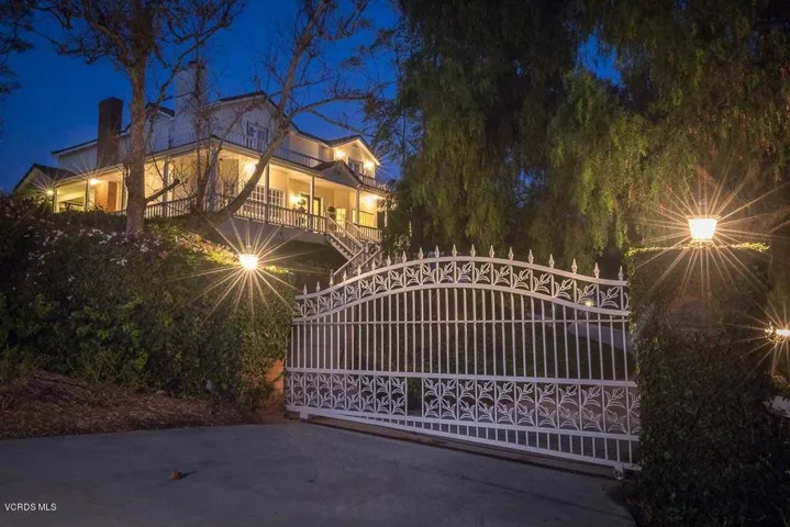 2998 Redondo Ave-13