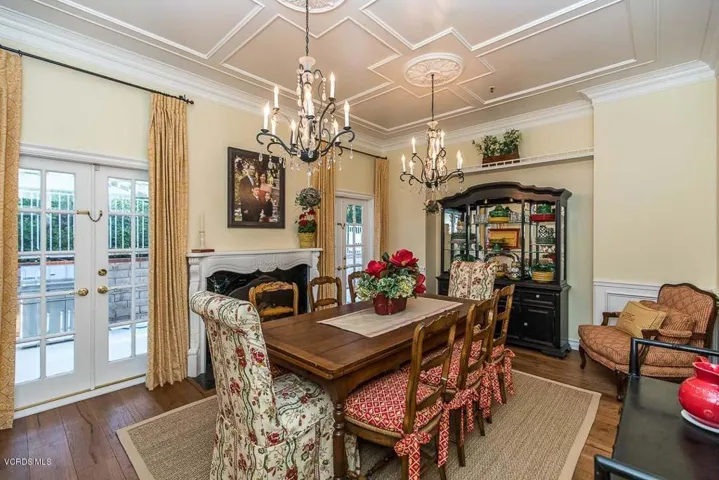 2998 Redondo Ave-32
