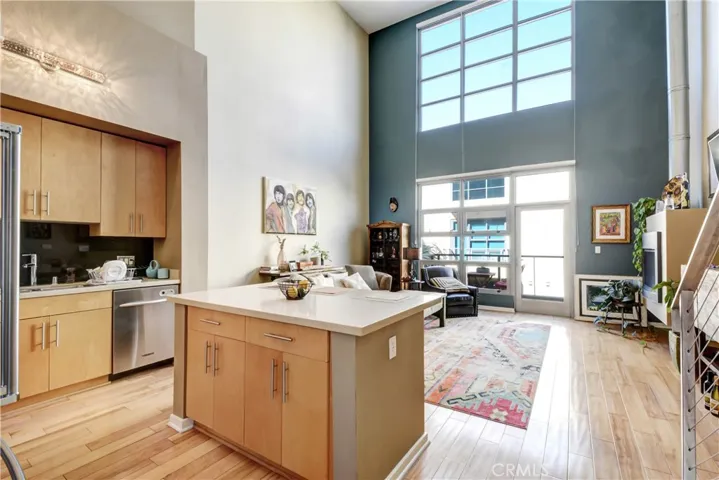 133 The Promenade N 411, Long Beach, California 90802